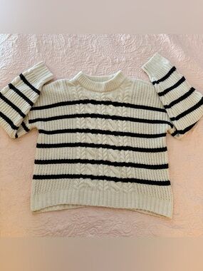 Abercrombie Kids Cable Knit Sweater - Size 15/16 - White/Navy